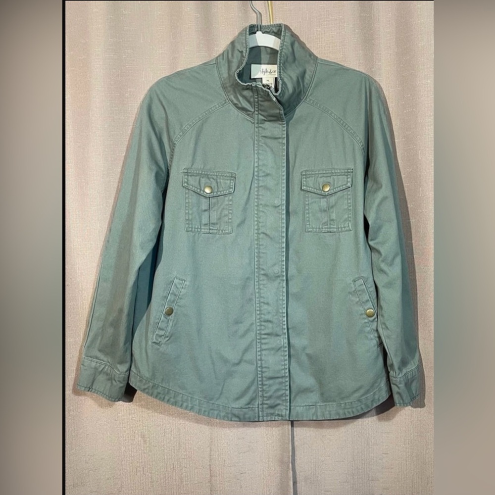 Style & Co. Large Petite Utility Embroidered Floral Jacket in Olive Green GUC